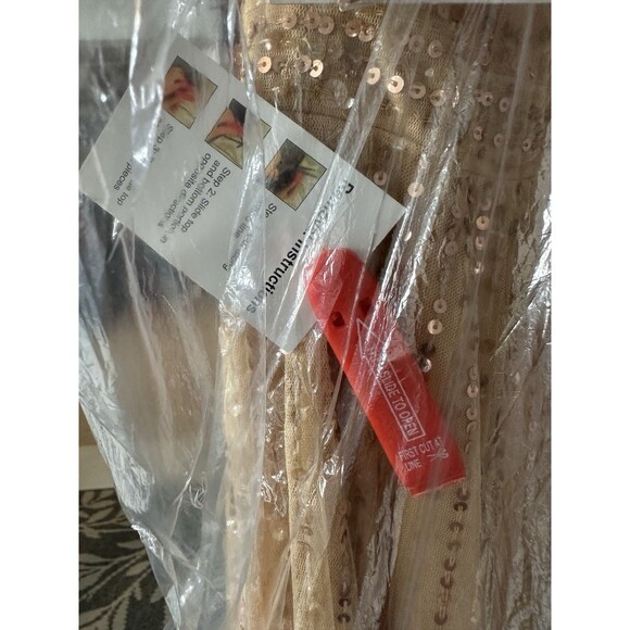 **NEW** Mac Duggal 10700 V Neck Sunset Sequin Gown Maxi Dress Size 20 - Picture 5 of 6